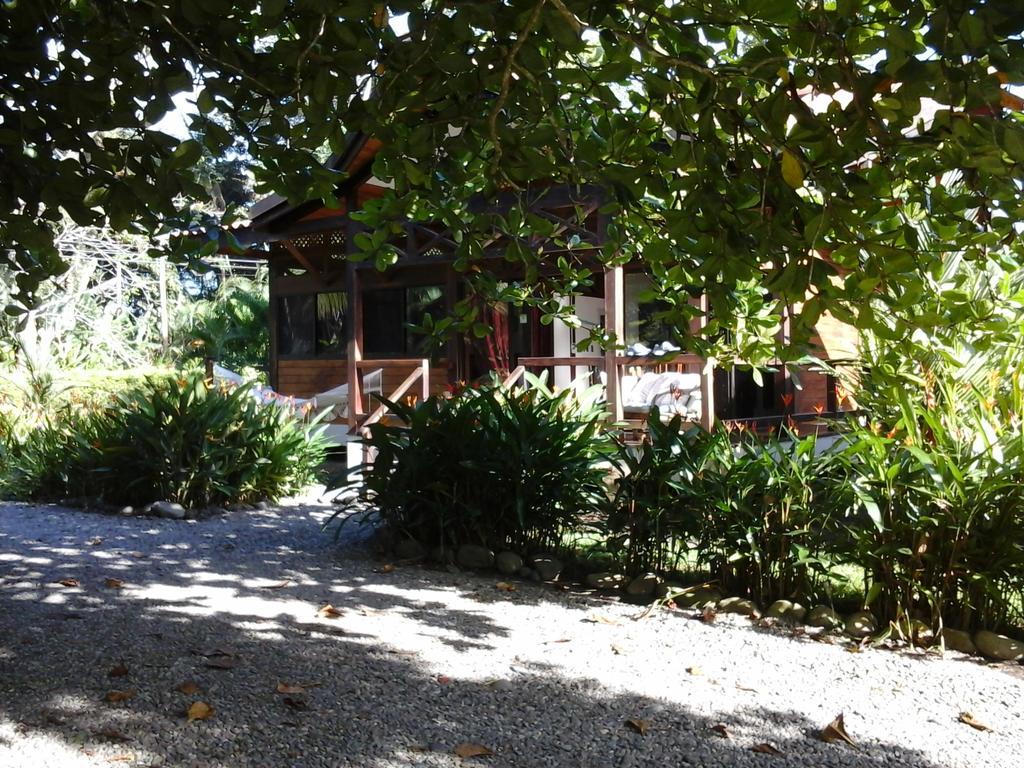 Puerto Viejo de Talamanca Kenaki Lodge מראה חיצוני תמונה