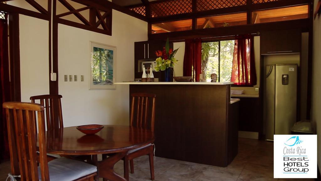Puerto Viejo de Talamanca Kenaki Lodge מראה חיצוני תמונה