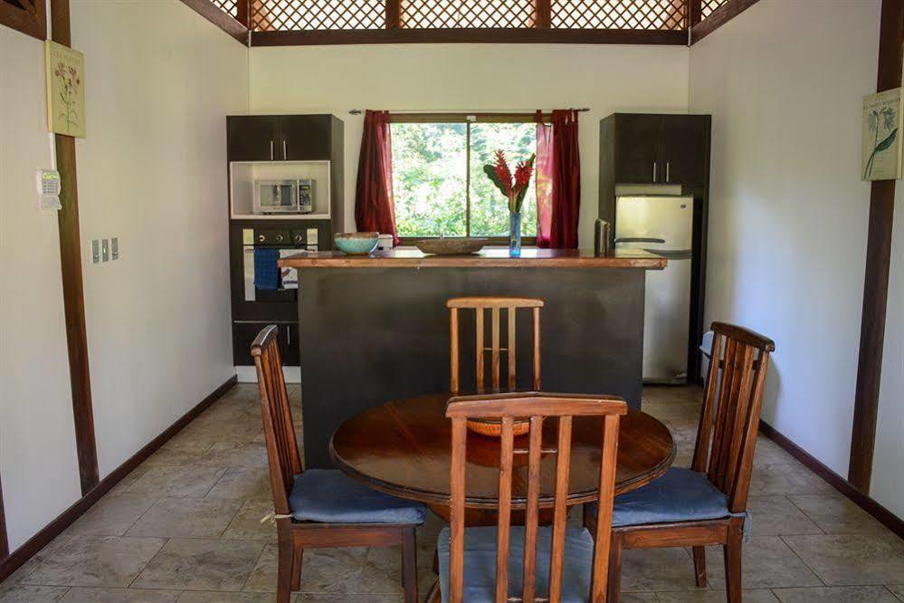 Puerto Viejo de Talamanca Kenaki Lodge מראה חיצוני תמונה