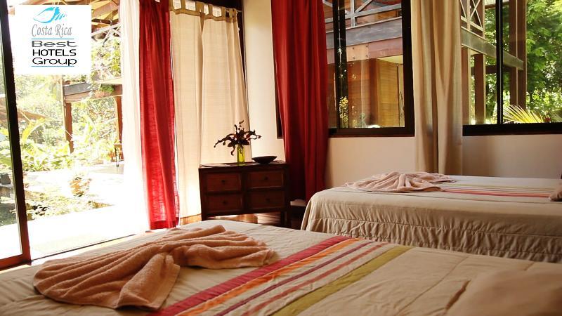 Puerto Viejo de Talamanca Kenaki Lodge מראה חיצוני תמונה